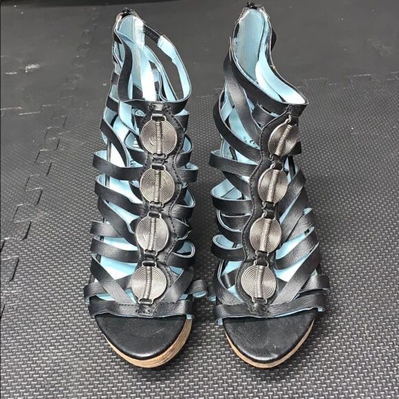 Miranda Lambert Black 4” Wedge - Picture 1 of 5